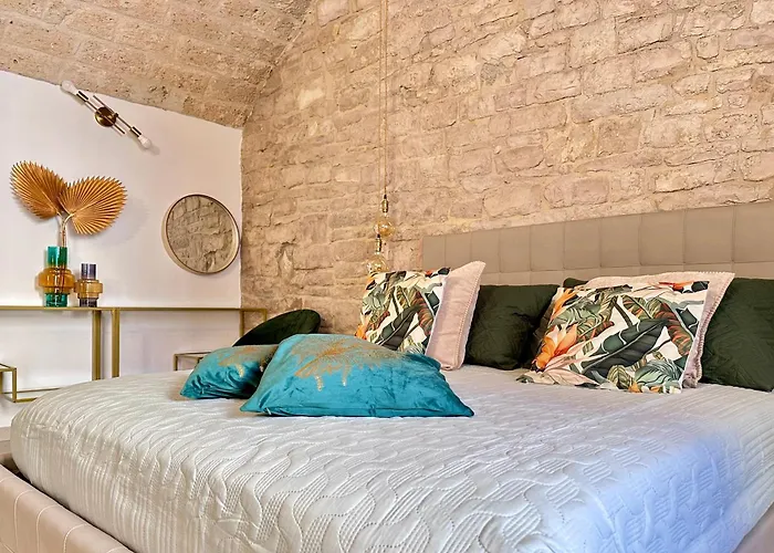 La Maison De Sofi - Luxury &